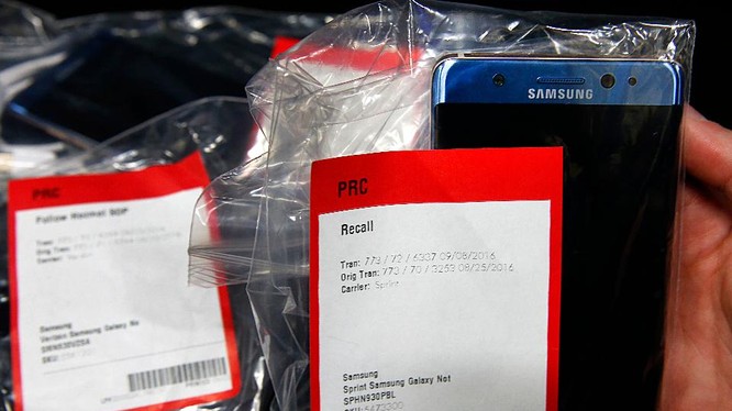 Instrumental tin rằng các kỹ sư Samsung biết pin sẽ bị quá chặt và “có thể gây nguy hiểm”