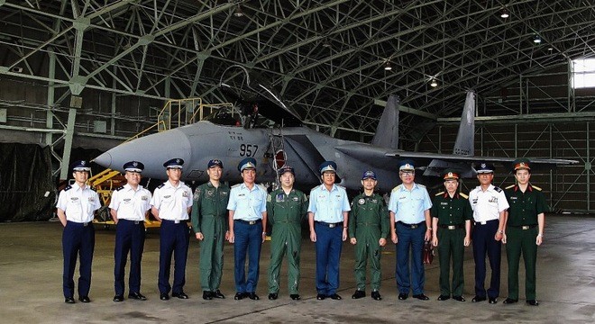 Việt Nam sẽ mua Đại bàng F-15 để phối hợp cùng Su-30MK2?