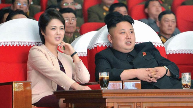 Video: Xem vợ lãnh tụ Kim Jong-un hát “Đừng gọi tên tôi”