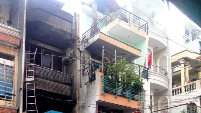 Ngôi nhà 2 tầng nơi xảy ra vụ cháy - Ảnh : Đại Việt