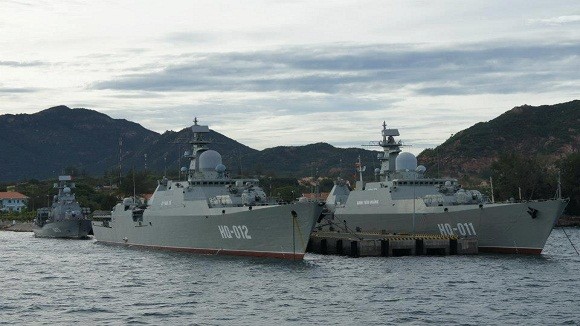 Cặp chiến hạm hiện đại Gepard 3.9 của Hải quân Nhân dân Việt Nam.