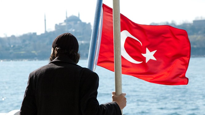 Khước từ Bộ trưởng Quốc phòng Đức, Thổ đang “phóng ngư lôi” vào NATO