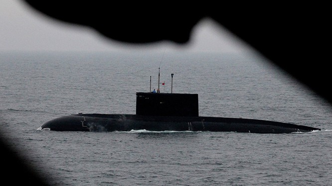 Một tàu ngầm hạt nhân lớp Borey của Nga.