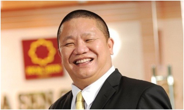 Ông Lê Phước Vũ là Chủ tịch của cả HSG lẫn Công ty TNHH Đầu tư và Du lịch Hoa Sen.