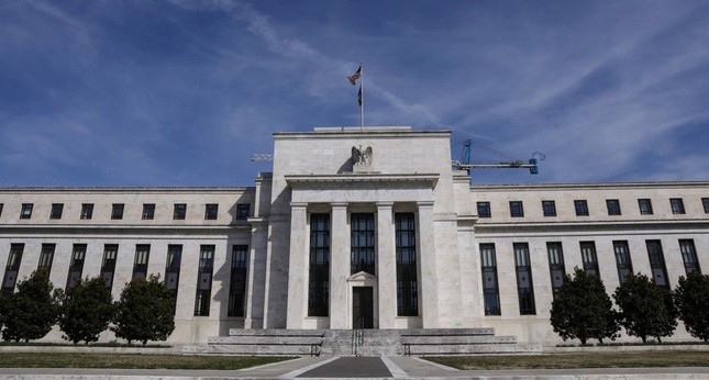  Fed hạ lãi suất xuống gần 0, cam kết mua vào 700 tỷ USD trái phiếu 