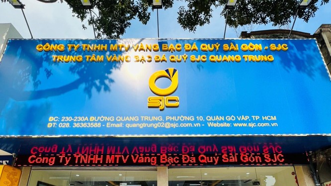 Giá vàng SJC neo ở vùng 70 triệu đồng/lượng, Vàng bạc Đá quý Sài Gòn làm ăn ra sao?