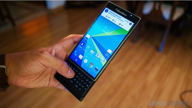 BlackBerry Priv chắc chắn sẽ không được cập nhật Android Nougat (ảnh: Android Authority)