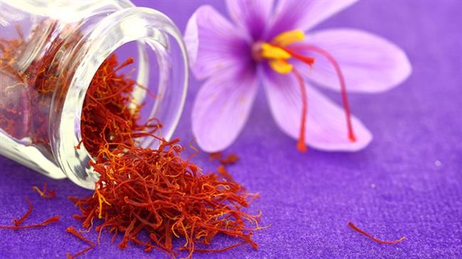 Gia vị làm từ nhụy hoa nghệ tây được gọi là Saffron