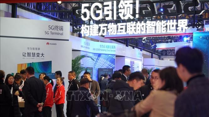 Giới thiệu mạng 5G tại Hội nghị 5G thế giới 2019 ở Bắc Kinh, Trung Quốc. Ảnh: TTXVNN
