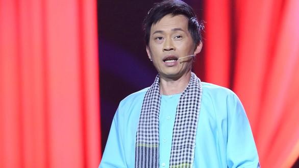 Nghệ sĩ Hoài Linh vừa lên tiếng về số tiền hơn 14 tỉ đồng ủng hộ từ thiện chưa chuyển đi - Ảnh: Gia Tiến