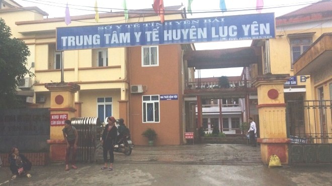Trung tâm y tế huyện Lục Yên, tỉnh Yên Bái, nơi xảy ra vụ việc.