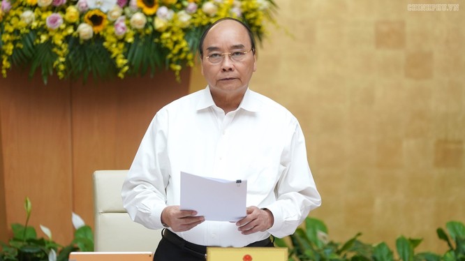 Thủ tướng Nguyễn Xuân Phúc tại phiên họp Chính phủ thường kỳ tháng 10 chiều 5/11 (Ảnh: Chinhphu.vn)