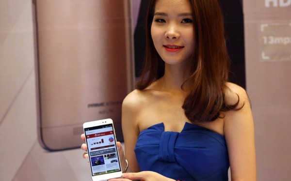 Prime X Max là smartphone lá cờ đầu trong dịp ra mắt này của Mobiistar. Cách nay một năm, hãng đã giới thiệu dòng Kim với 3 smartphone được đặt tên Prime.