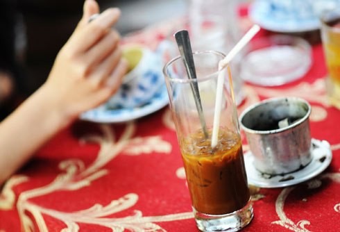 Khác biệt văn hóa uống cà phê của Hà Nội và Sài Gòn