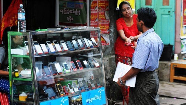 Với sự xuất hiện của Viettel, cuộc chiến giành thị phần viễn thông tại Myanmar hứa hẹn còn khốc liệt hơn nữa trong thời gian tới.