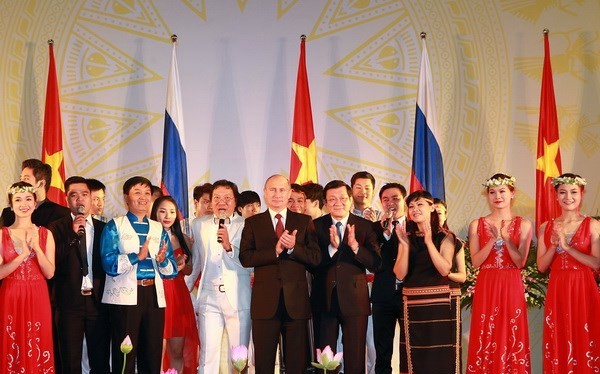 Ảnh minh hoạ: Ngày hội văn hóa Việt - Nga 2013.