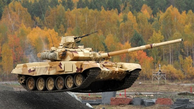 Báo Nga: Việt Nam mua 1 tiểu đoàn "xe tăng bay" T-90SM (video)