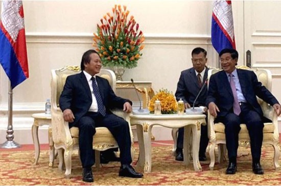 ộ trưởng Bộ TT&TT Trương Minh Tuấn tiếp kiến Thủ tướng Chính phủ Vương quốc Campuchia Hun Sen vào chiều ngày 22/9/2016 (Nguồn ảnh: Vietnamnet.vn)