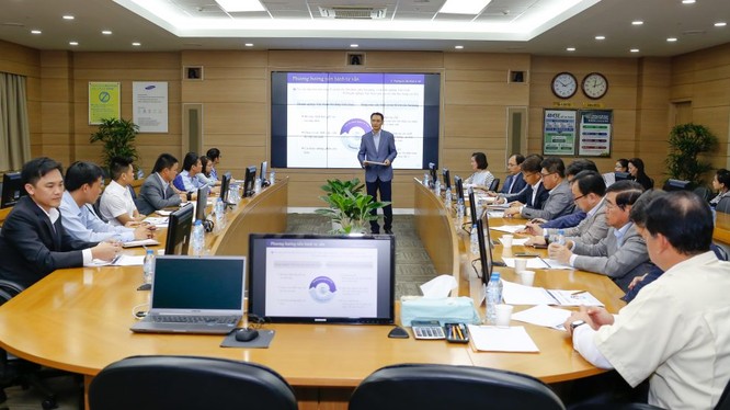 Samsung đặt mục tiêu hỗ trợ 12 doanh nghiệp cung ứng Việt Nam trong năm 2017, nâng tổng số doanh nghiệp Việt được tư vấn lên 26 doanh nghiệp tính từ năm 2015. Ảnh: Samsung VN.
