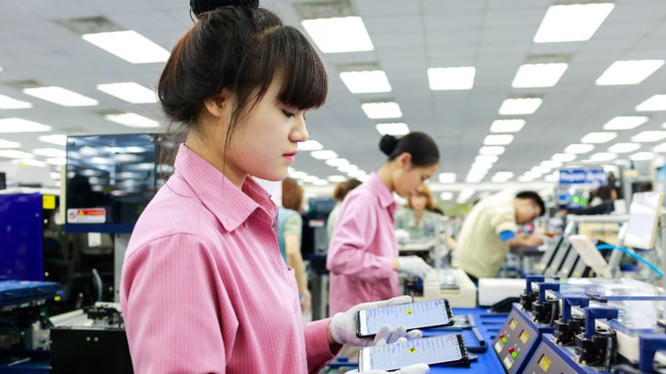 Ít ai biết rằng, nhà máy Samsung tại Việt Nam cung cấp hơn 50% lượng Galaxy S8/S8+ bán ra trên toàn cầu. Ảnh minh hoạ: Internet