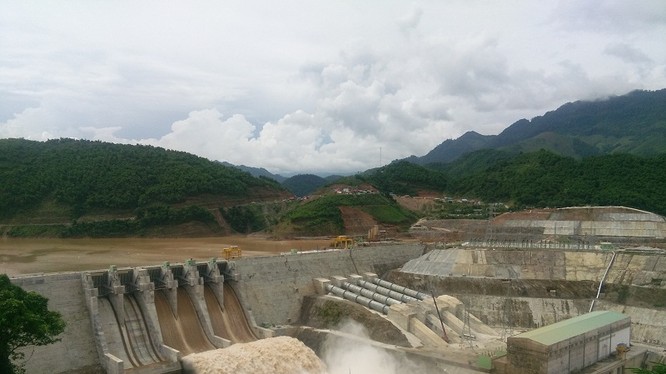 Tại Việt Nam, các nhà máy thủy điện chiếm khoảng một nửa trên tổng công suất phát điện hiện hữu là 34GW. Ảnh: M.T