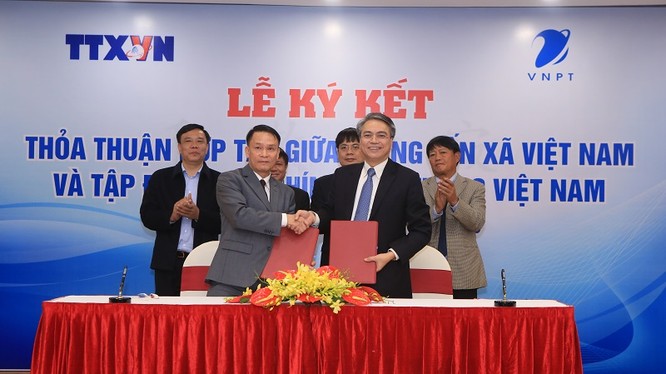 VNPT ký kết Thỏa thuận hợp tác với Thông tấn xã Việt Nam. Ảnh: T.Quỳnh