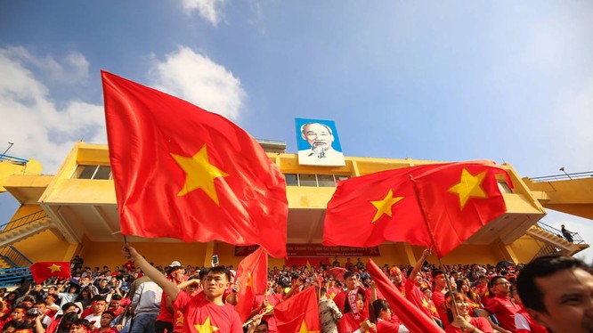 Lần đầu tiên trong lịch sử bóng đá nước nhà, đội tuyển U23 Việt Nam sẽ bước vào một trận chung kết giải đấu cấp châu lục với đội tuyển Uzbekistan. Ảnh: TTXVN