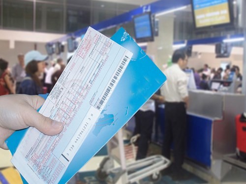 Hành khách cần lưu ý xuất trình những giấy tờ liên quan đến việc xác nhận chủ thẻ. Ảnh minh họa: Caan.gov.vn