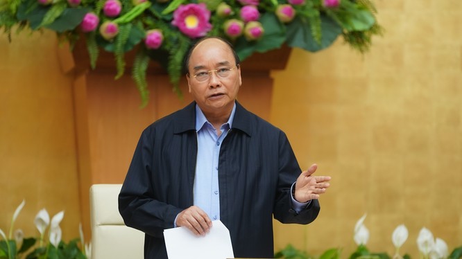Thủ tướng Nguyễn Xuân Phúc phát biểu tại cuộc họp. Ảnh: VPCP.