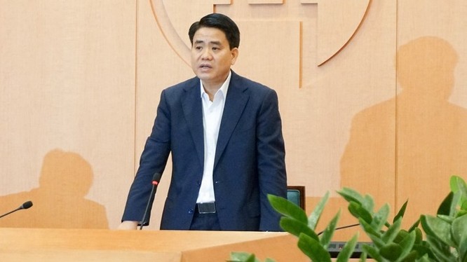 Chủ tịch UBND TP.Hà Nội Nguyễn Đức Chung vừa bị Thủ tướng ký quyết định tạm đình chỉ công tác.