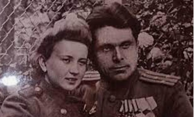 Bộ trưởng Nội vụ Xô Viết Nikolai Shelokov cùng vợ thời trẻ.
