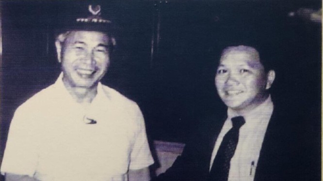 Ông Tôn Lâm gặp cố Phó Chủ tịch HĐBT kiêm Ngoại trưởng Nguyễn Cơ Thạch năm 1988