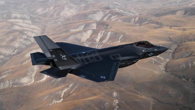 Mẫu phi cơ chiến đấu thế hệ thứ 5 F-35 do Lockheed Martin chế tạo (Ảnh: National Interest)