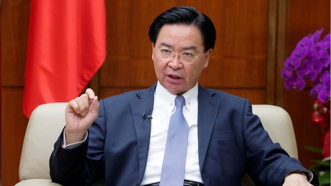 Người đứng đầu cơ quan ngoại giao Đài Loan Joseph Wu (Ảnh: Reuters)
