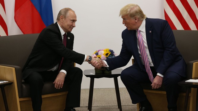 Điện Kremlin cho hay TT Trump đã điện đàm cho TT Putin để mời tham dự hội nghị thượng đỉnh G7 (Ảnh: Axios)