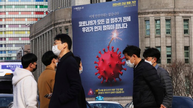 Hàn Quốc đã áp dụng lại các lệnh hạn chế và giãn cách xã hội vốn đã được nới lỏng cách đây 1 tháng (Ảnh: SCMP)