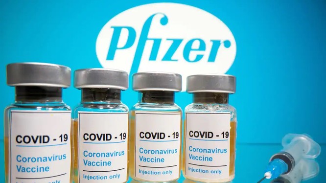 Chủng vaccine ngừa COVID-19 do Pfizer sản xuất đang chờ được FDA phê duyệt sử dụng khẩn cấp (Ảnh: Washington Post)