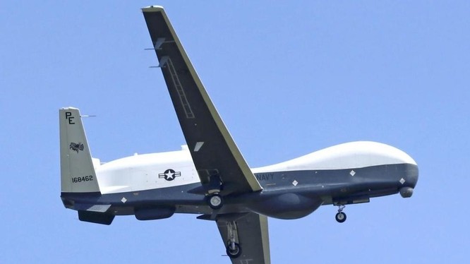 Triton là mẫu UAV đầu tiên được Mỹ triển khai tới Thái Bình Dương (Ảnh: Kyodo)