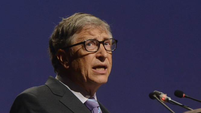 Có tin đồn cho rằng Bill Gates bị buộc từ chức tại Microsoft do bê bối tình ái với cấp dưới (Ảnh: Entrepreneur)
