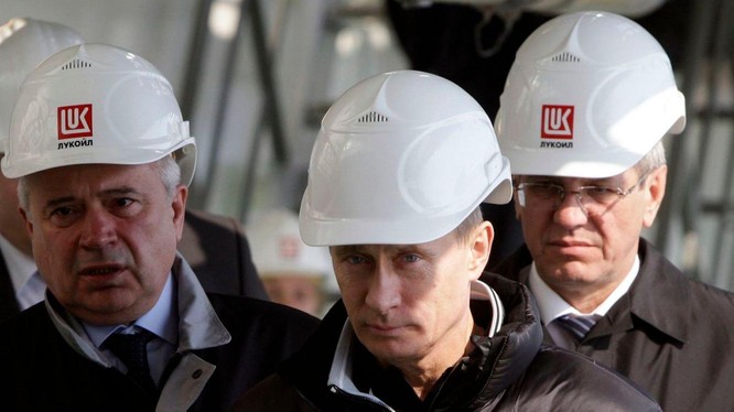 Tổng thống Putin đã tận dụng nguồn khí đốt dồi dào để tạo lợi thế cho Nga (Ảnh: Asia Times)