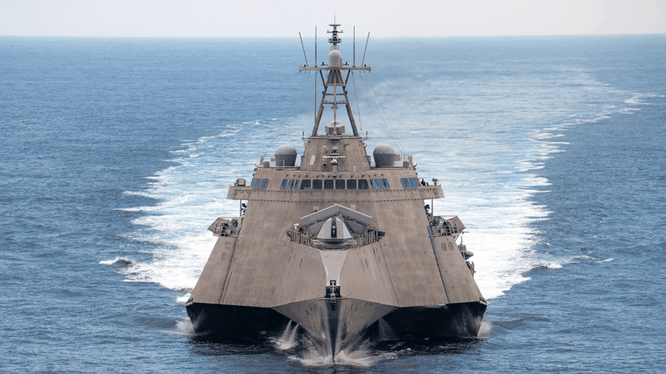 Tàu USS Gabrielle Giffords, một biến thể lớp Independent của tàu LCS (Ảnh: US Navy)