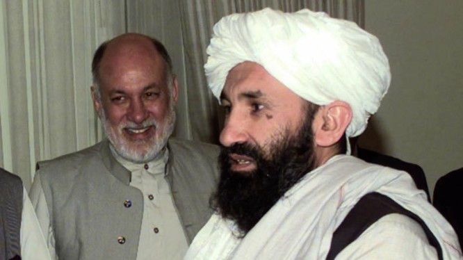 Mullah Akhund giữ vị trí quan trọng trong Hội đồng lãnh đạo, hay Quetta Shura, của Taliban (Ảnh: Reuters)