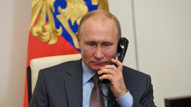 Tổng thống Vladimir Putin sẽ hành động thế nào nếu bị Mỹ và NATO bác đề xuất an ninh? (Ảnh: AP)