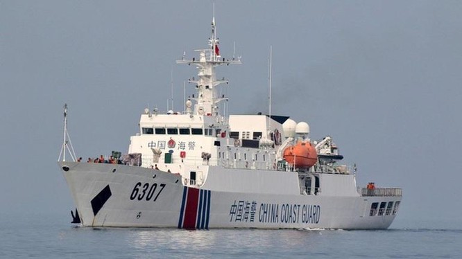 Tàu hải cảnh Trung Quốc (Ảnh: Getty).