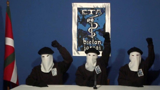 Các thành viên của nhóm Basque ETA trong năm 2021 (Ảnh: Reuters)