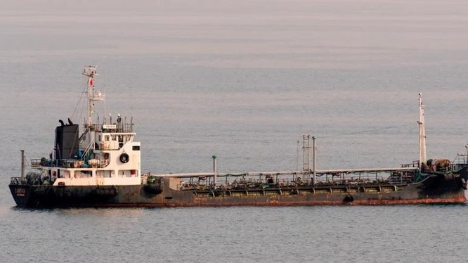 Các tàu chở dầu của Nga đang hướng đến Ấn Độ và Trung Quốc với số lượng kỷ lục (Ảnh: Reuters).