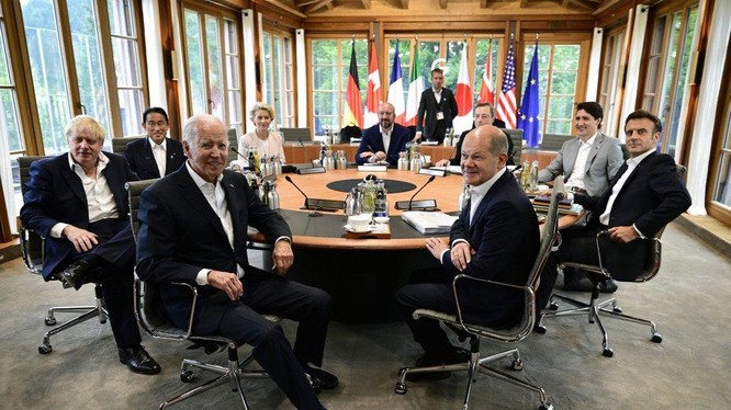 Lãnh đạo các nước G7 tham gia hội nghị thượng đỉnh ở Đức (Ảnh: AP)