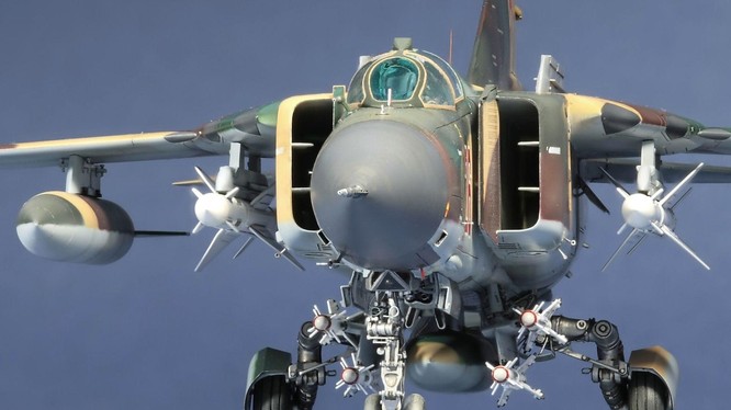 Chiến đấu cơ MiG-23 bị coi là lỗi thời nhưng vẫn đượ Syria mua lại gần đây (Ảnh: Pinterest)
