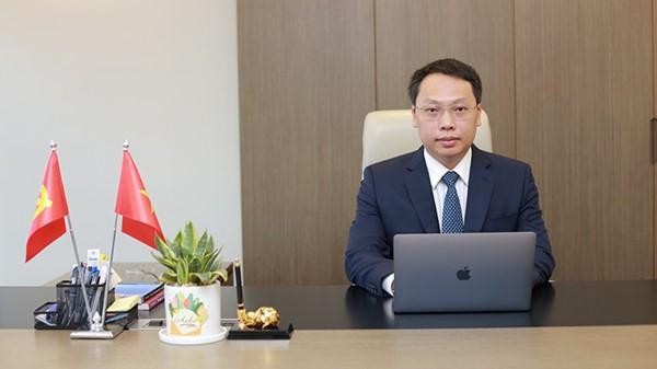 Thứ trưởng Bộ TT&TT Nguyễn Huy Dũng - đồng Trưởng Tiểu ban ứng dụng CNTT quản lý tiêm chủng vắc xin phòng COVID-19 và truyền thông.