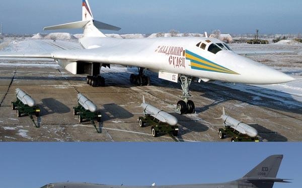 TU-160 (ở trên) có khả năng mang theo 12 tên lửa hành trình tấn công mặt đất tầm siêu xa Kh-55SM. B-1B Lancer (ở dưới) có thể mang theo 24 đạn tấn công ngoài tầm phòng không điểm AGM-158 JASSM.